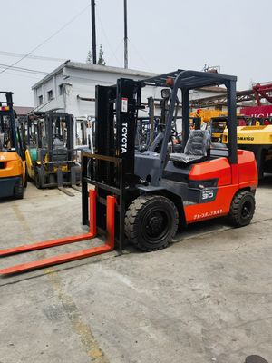 3T ディーゼルフォークリフト トヨタ 7F30 8F30 農場用 トヨタFDZN30 状態良好