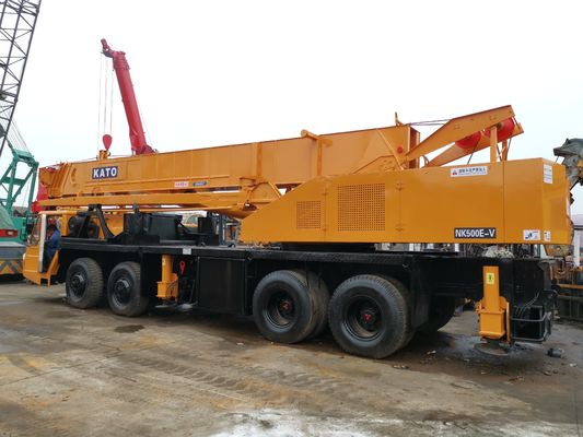 日本用カト 50トンのクレーンNK500 2021年 50000KG 体重 25トンの移動式トラッククレーン