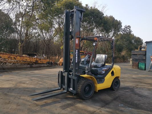 日本コマツシ FD30-16 FD25 FD30T-16 FD30 2.5 トン 3 トン 5 トンディーゼルフォークリフト