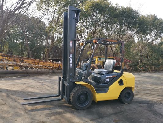 コマツー3tフォークリフト 中古コマツー3tFd30 5tコマツーFd100ディーゼルフォークリフト