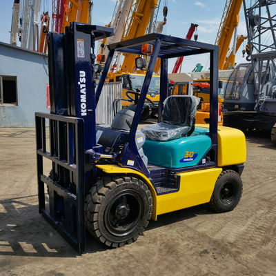 90% KOMATSU FD30フォークリフト ロングフアの手動電源 FD40 FD50 FD70