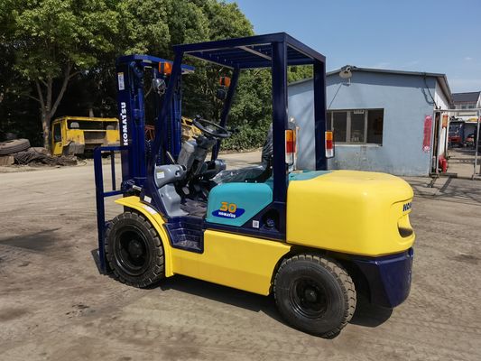 90% KOMATSU FD30フォークリフト ロングフアの手動電源 FD40 FD50 FD70
