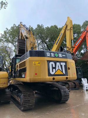 元の水力シリンダーと2001~4000時間の作業時間を持つ中古の CAT 345D 掘削機