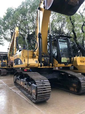 元の水力シリンダーと2001~4000時間の作業時間を持つ中古の CAT 345D 掘削機