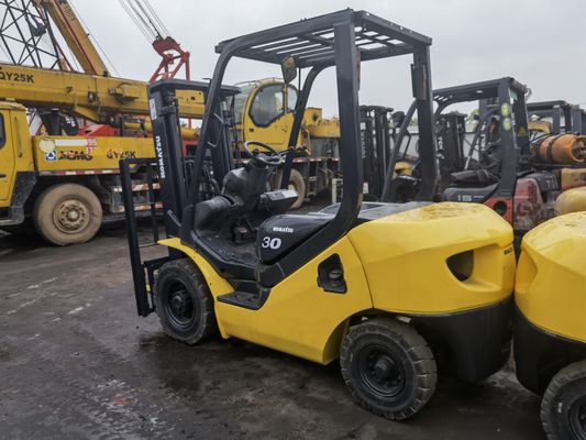 コマツー FD30 3トンフォークリフト FD25 FD50 1.5トン 2.5トン 3トン 5トン 日本製 中古フォークリフト