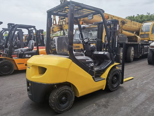 コマツー FD30 3トンフォークリフト FD25 FD50 1.5トン 2.5トン 3トン 5トン 日本製 中古フォークリフト