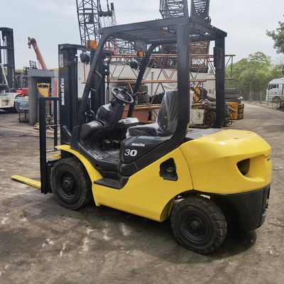 手動電源 3 トンのコマツー FD30フォークリフト