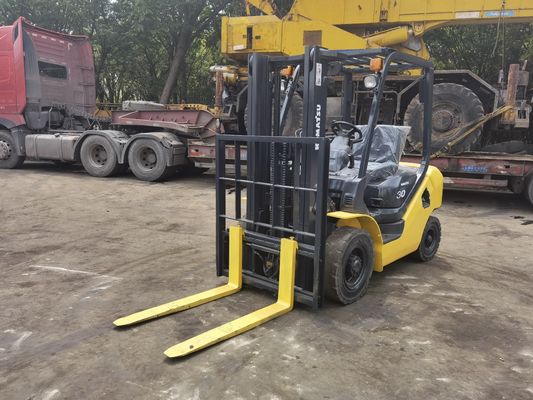 手動電源 3 トンのコマツー FD30フォークリフト
