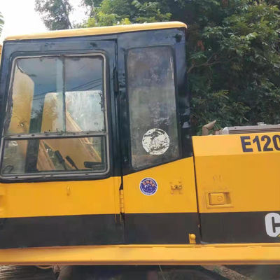 日本製 カタピラー E120B 掘削機 オリジナル 水力シリンダー 12000 KG 機械重量