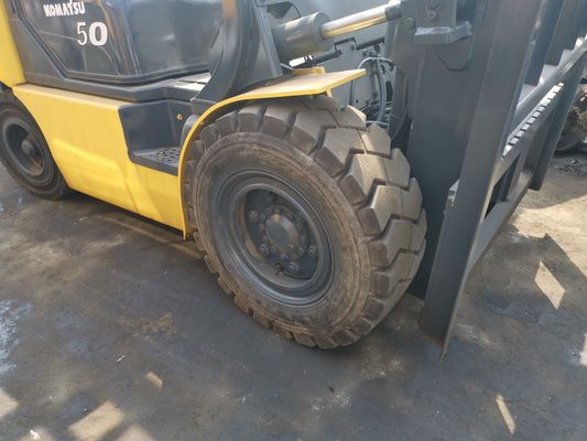売れているコマツー 2.5トン 3.5トン 5トンフォークリフト機