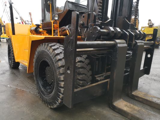TCM 20トンのディーゼルフォークリフト FD200 FD250 容器用 重荷用 良好な状態