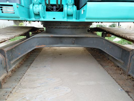 3トンの名乗負荷容量 オリジナルの水力弁 使用済み コベルコ SK135 クローラー掘削機