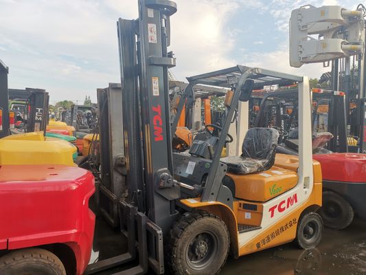 2500kg 重量 中古 TCMフォークリフト FD25T6 2.5トン 日本 正規品 状態良好