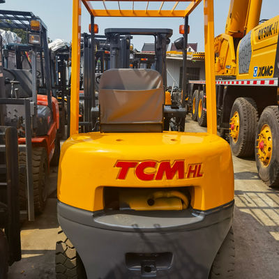 多機能用の3トンのフォークリフト TCM FD20 T5 使用状態の常用フォーク幅