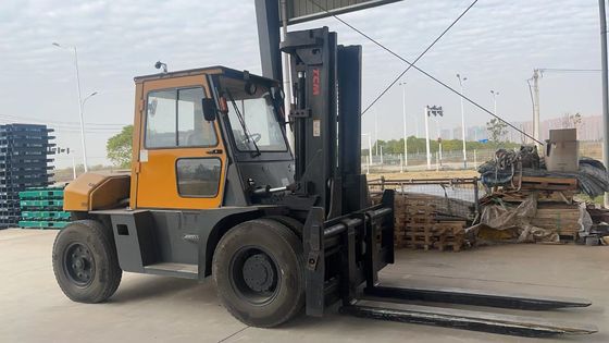 使用済み TCM FD80 ディーゼルフォークリフト CE 4.5m リフト高度 6m/s 速度 優れた状態