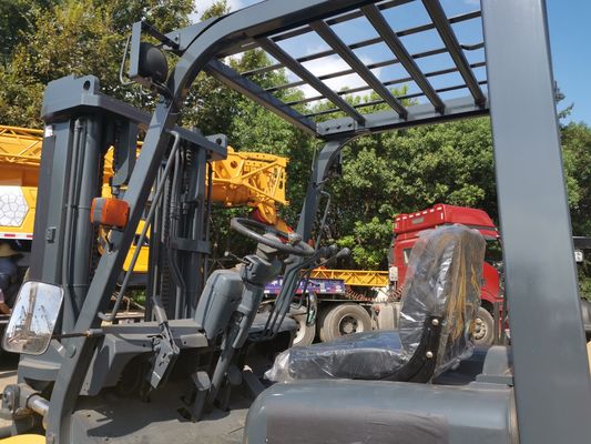 日本製7トンコマツシFD70 中古フォークリフト 1200mmフォーク長とディーゼルパワー