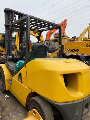 5トンのフォークリフト コマツー FD50-10 FD50-7 FD50 手動電源と良好な状態