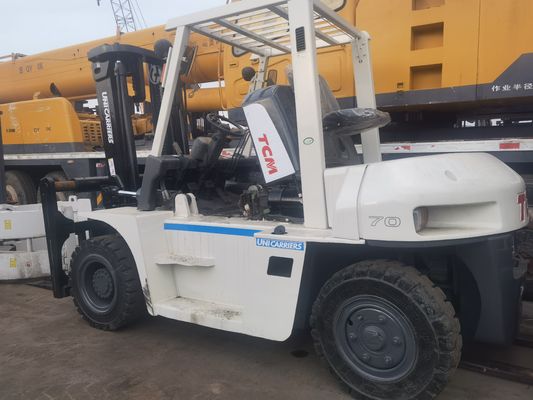 強力なディーゼルフォークリフト 三?? FD70 7トンの通常の寸法