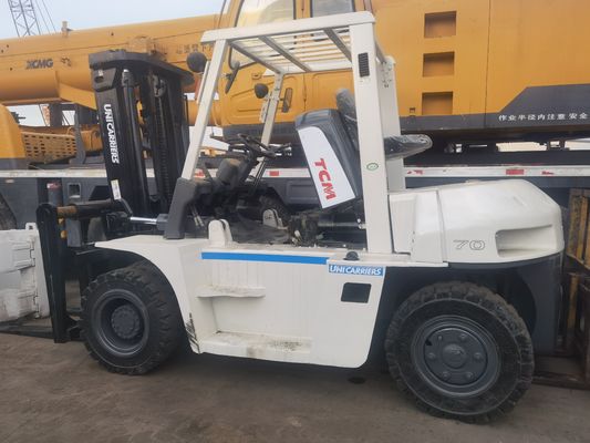 強力なディーゼルフォークリフト 三?? FD70 7トンの通常の寸法