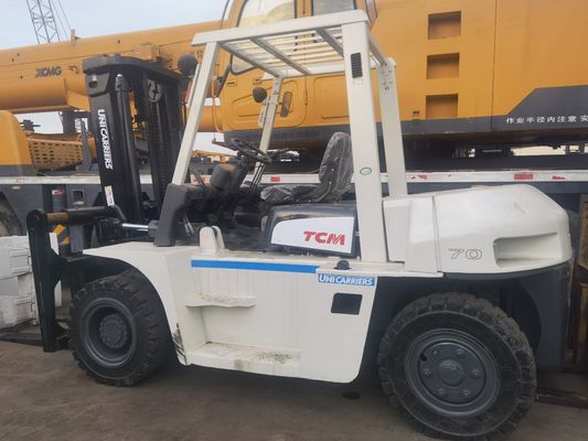 強力なディーゼルフォークリフト 三?? FD70 7トンの通常の寸法