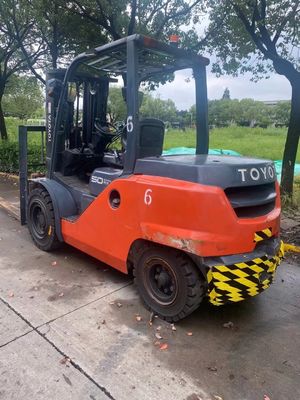 トヨタ 8f50 倉庫輸送用 4輪フォークリフト 5トンのディーゼルフォークリフト