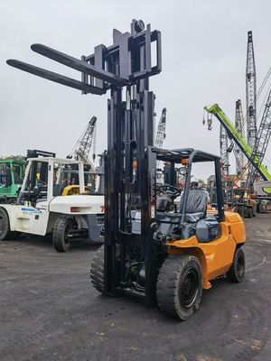 トヨタ5トンのフォークリフト 既成FD50 7f50 8f30 3トンのフォークリフト 5トンのディーゼルフォークリフト