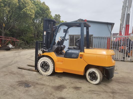 中古トヨタ 4トン 4.5トン 5トン ラジエーターフォークリフト ディーゼルフォークリフト トラック FD40 FD45 FD50