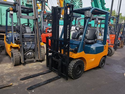 1500kg トヨタ 7FD15 1.5トンのフォークリフト