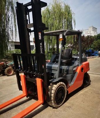 4500 KG フォーク幅 ルーティン シノ ジャック ディーゼルフォークリフト トラック CPC30 エアコン付き