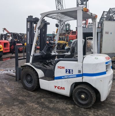 家庭 2.5 トン 中古 日本 TCM FD25 T3C ディーゼルフォークリフト 小売レストラン産業用
