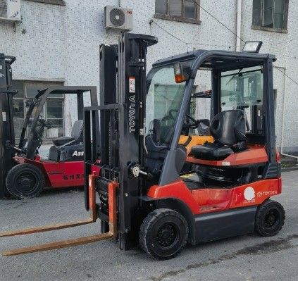 1.5トンのパレットハイデラリックリフティング・トラック 卸売用の優れた作業状態
