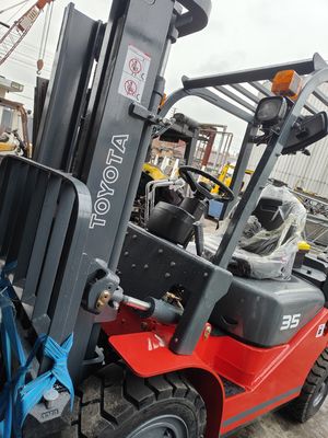 3.5トン 3トン 5トンフォークリフト FD30 トヨタフォークリフト 日本 オリジナル 2と3 ガントリー 3m 4.5m
