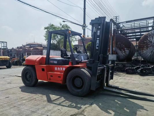 ヘリ FD100 10t フォークリフト 使用状態 10000 kg 重量 ディーゼルエンジンの電源