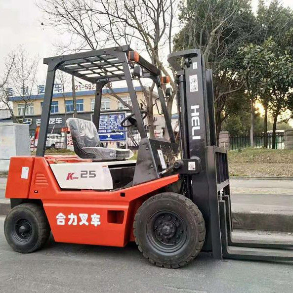ヘリK25フォークリフト 2500kg-3500kg 容量3m-6m トリプレックスマスト LPG/ガソリンサイドシフト