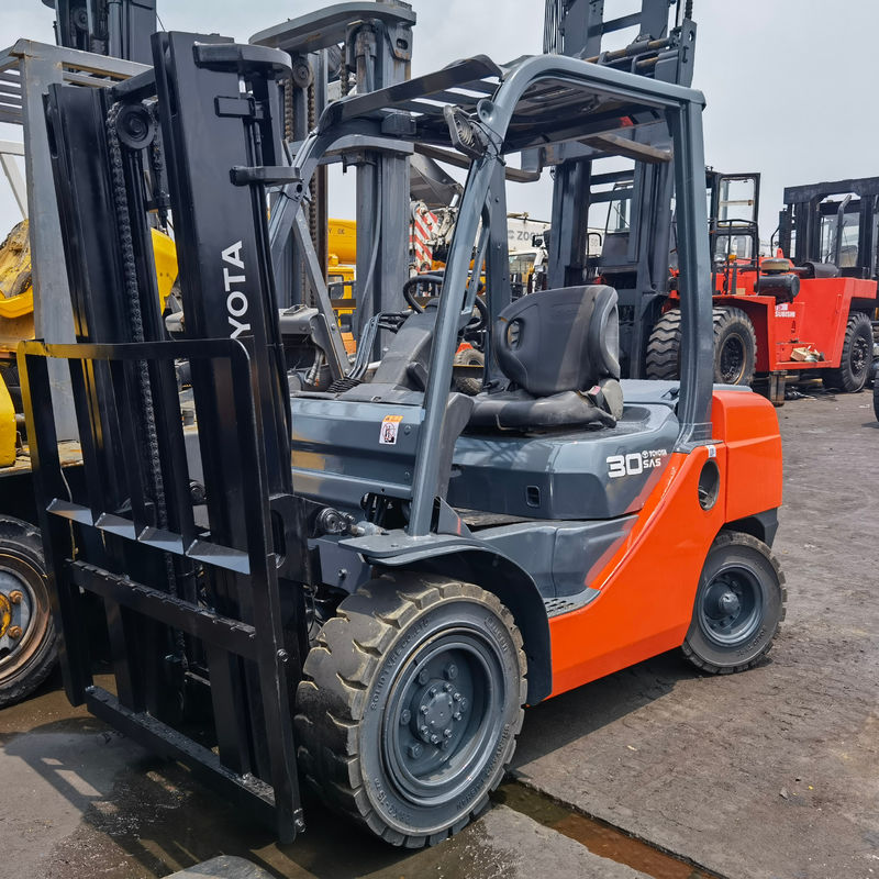 3000 kg ガソリンエンジン トヨタ 8F30 重荷用水力ディーゼルフォークリフト